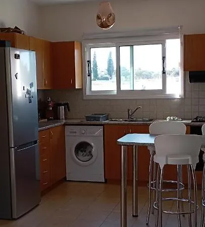 Summer Breeze - Cheerful 2 Bedroom With Pool * Ayia Napa