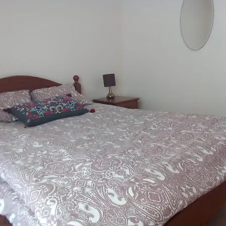 Summer Breeze - Cheerful 2 Bedroom With Pool