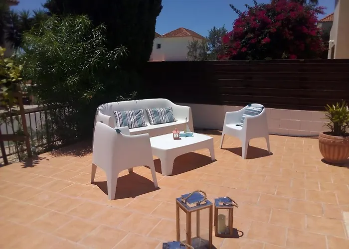 Villa Summer Breeze - Cheerful 2 Bedroom With Pool Agia Napa