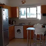 Summer Breeze Private Pool * איה נאפה